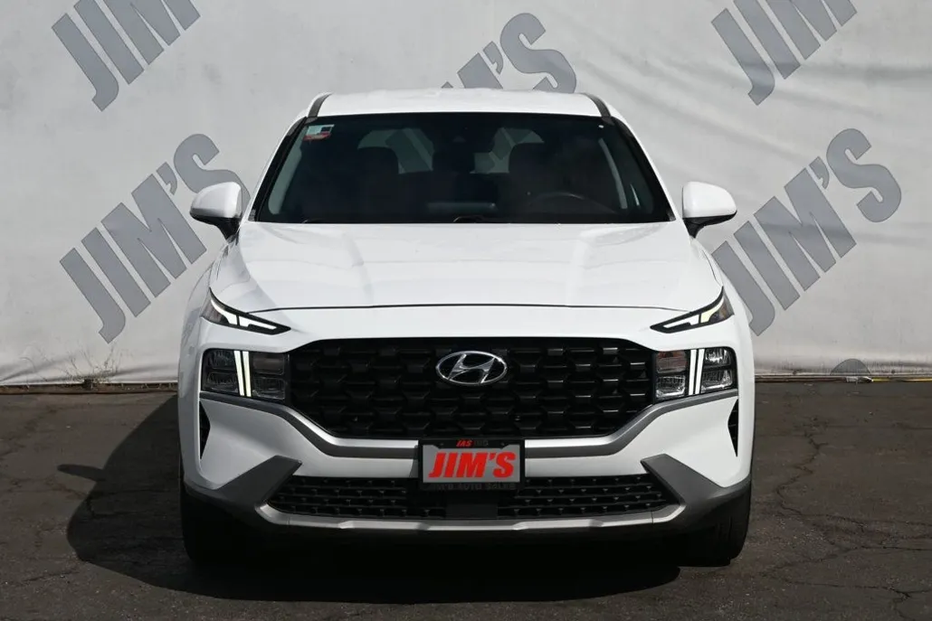 2022 Hyundai Santa Fe SE photo 1