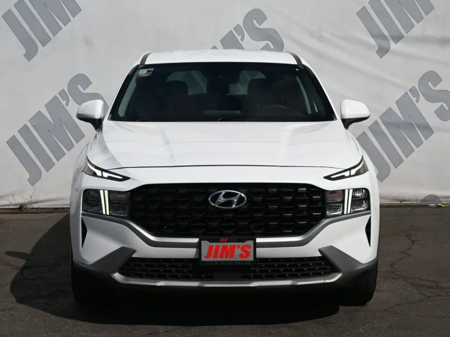 2022 Hyundai Santa Fe SE photo 1