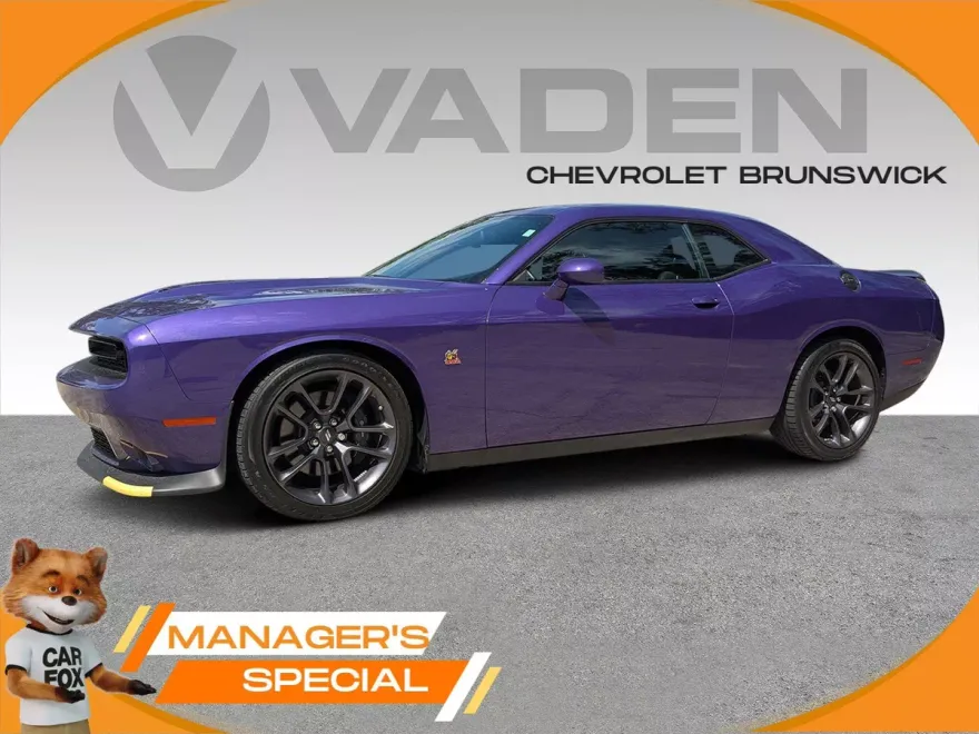 2023 Dodge Challenger R/T Scat Pack photo 1