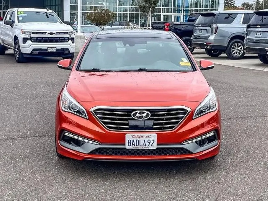 2015 Hyundai Sonata 2.0T Limited photo 1