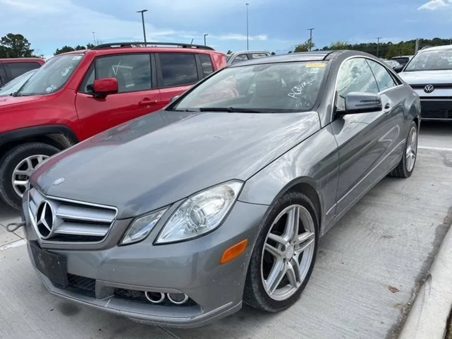 2011 Mercedes Benz E 350 photo 1