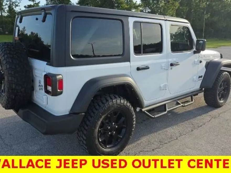 2021 Jeep Wrangler Unlimited Willys photo 1