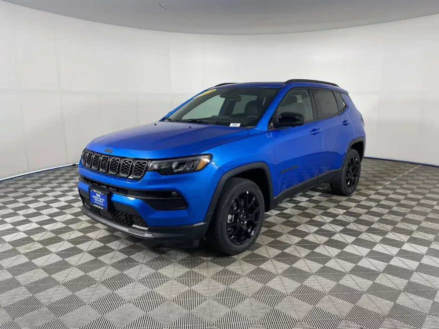 2025 Jeep Compass Latitude photo 1
