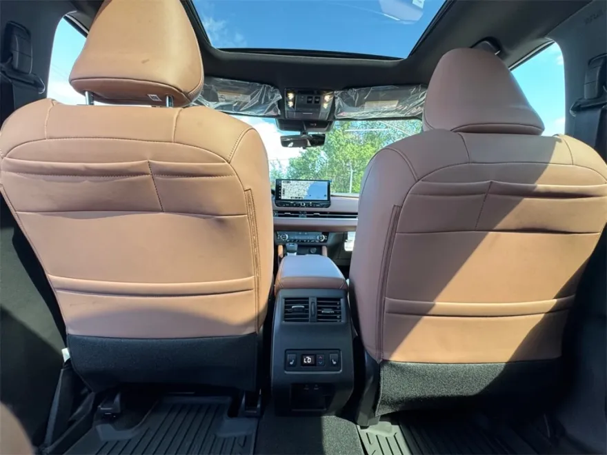 2025 Mitsubishi Outlander SEL GT photo 1