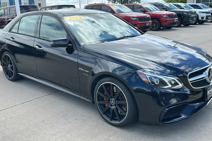 2015 Mercedes Benz E 63 AMG 4MATIC photo 1