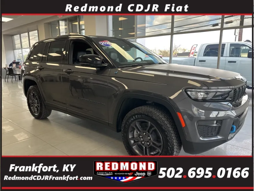 2024 Jeep Grand Cherokee Trailhawk 4xe photo 1