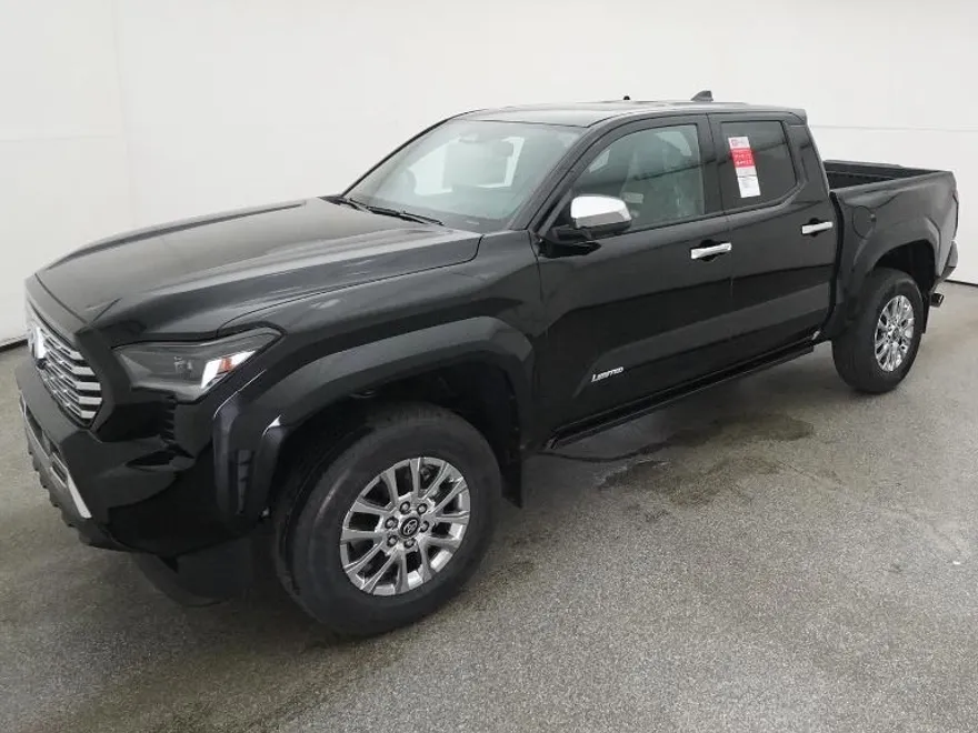 2025 Toyota Tacoma Limited photo 1
