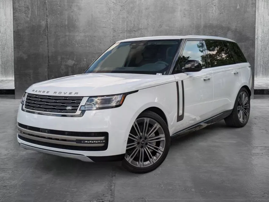 2024 Land Rover Range Rover SE photo 1