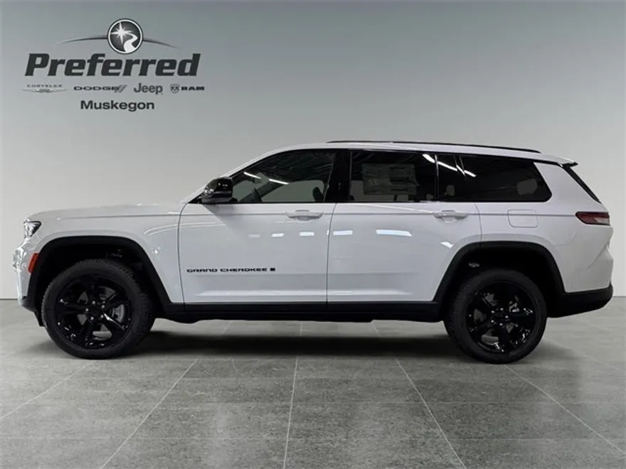 2025 Jeep Grand Cherokee Limited photo 1