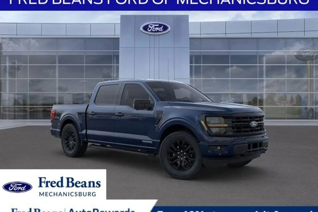 2025 Ford F-150 XLT photo 1