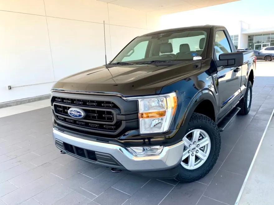 2021 Ford F-150 XL photo 1