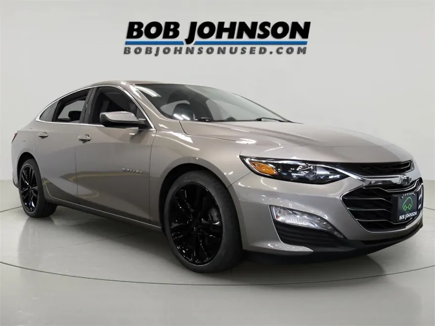 2022 Chevrolet Malibu 1LT photo 1