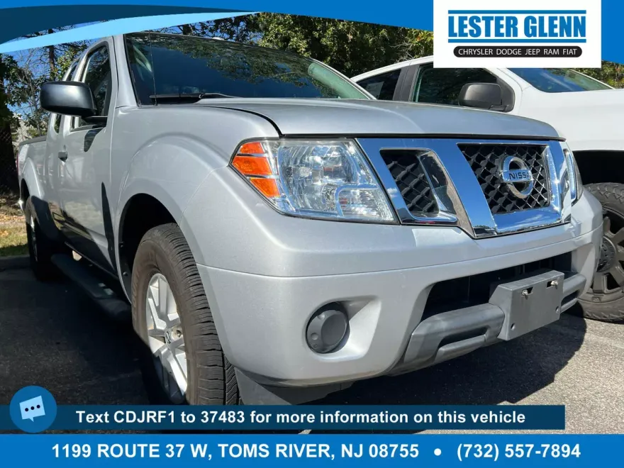 2017 Nissan Frontier SV photo 1