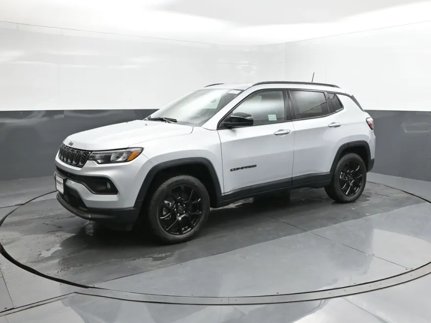 2025 Jeep Compass Latitude photo 1