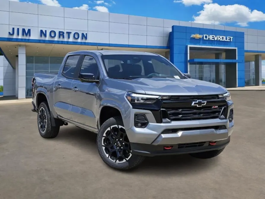 2026 Chevrolet Colorado Z71 photo 1