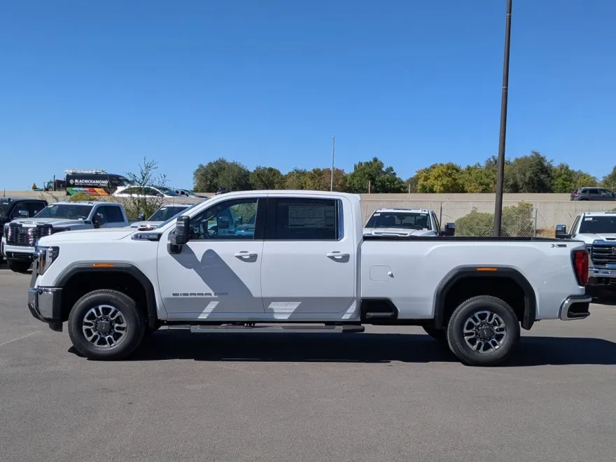 2026 Gmc Sierra 2500 HD SLE photo 1