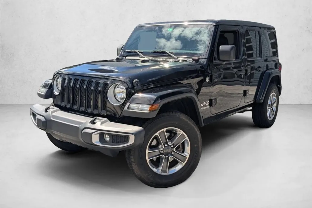 2020 Jeep Wrangler Unlimited Sahara photo 1