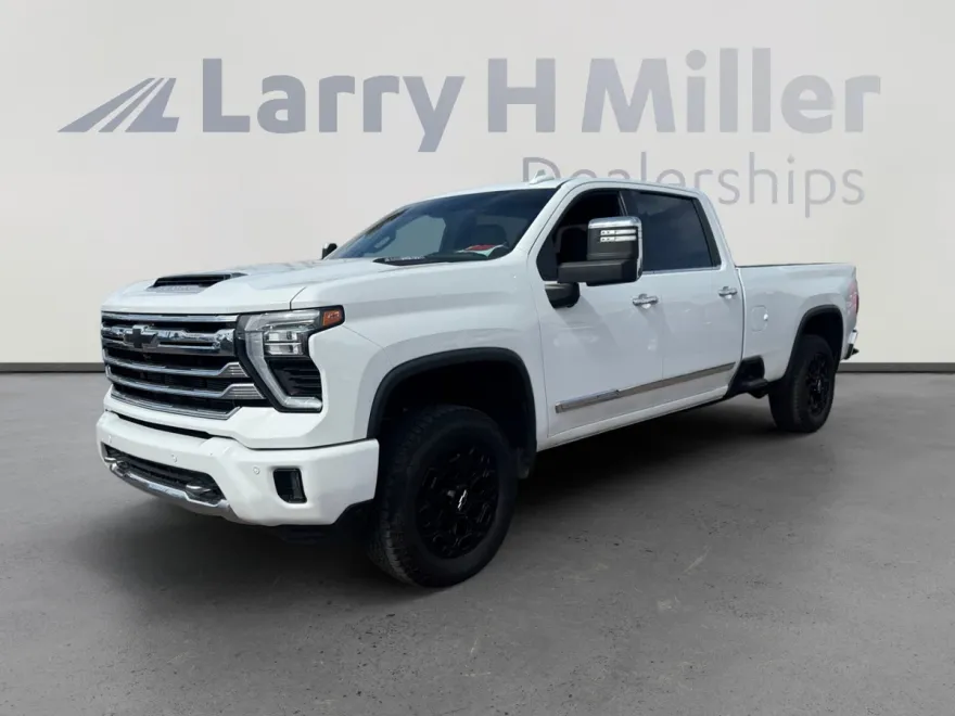 2024 Chevrolet Silverado 2500HD High Country photo 1