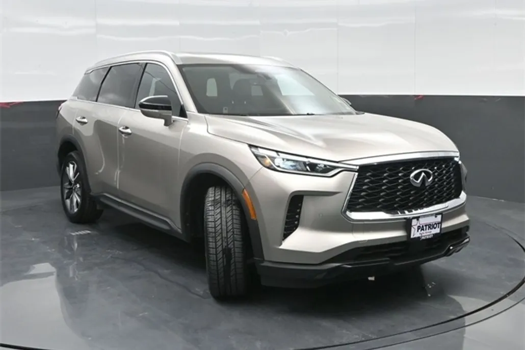 2024 Infiniti QX60 Luxe photo 1