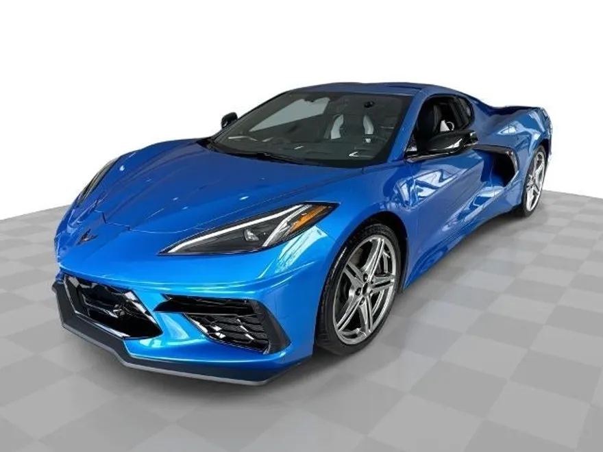 2025 Chevrolet Corvette Stingray 2LT photo 1