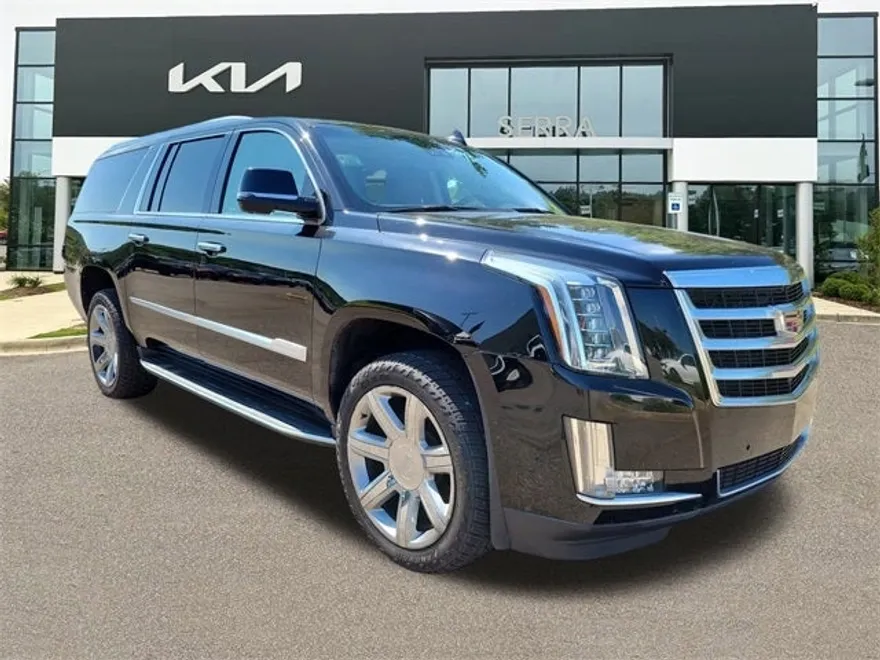 2020 Cadillac Escalade ESV Luxury photo 1