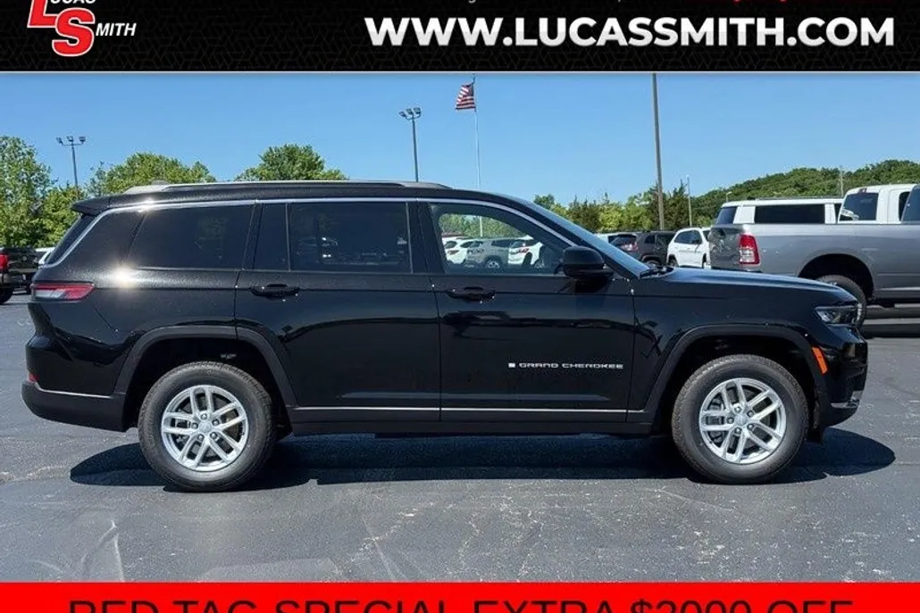 2025 Jeep Grand Cherokee Laredo X photo 1