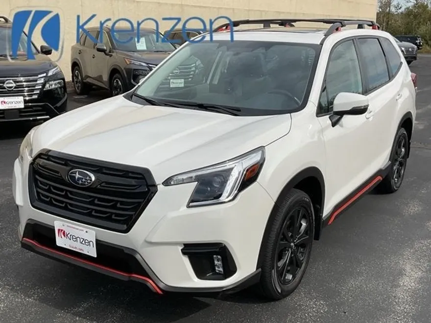2023 Subaru Forester Sport photo 1