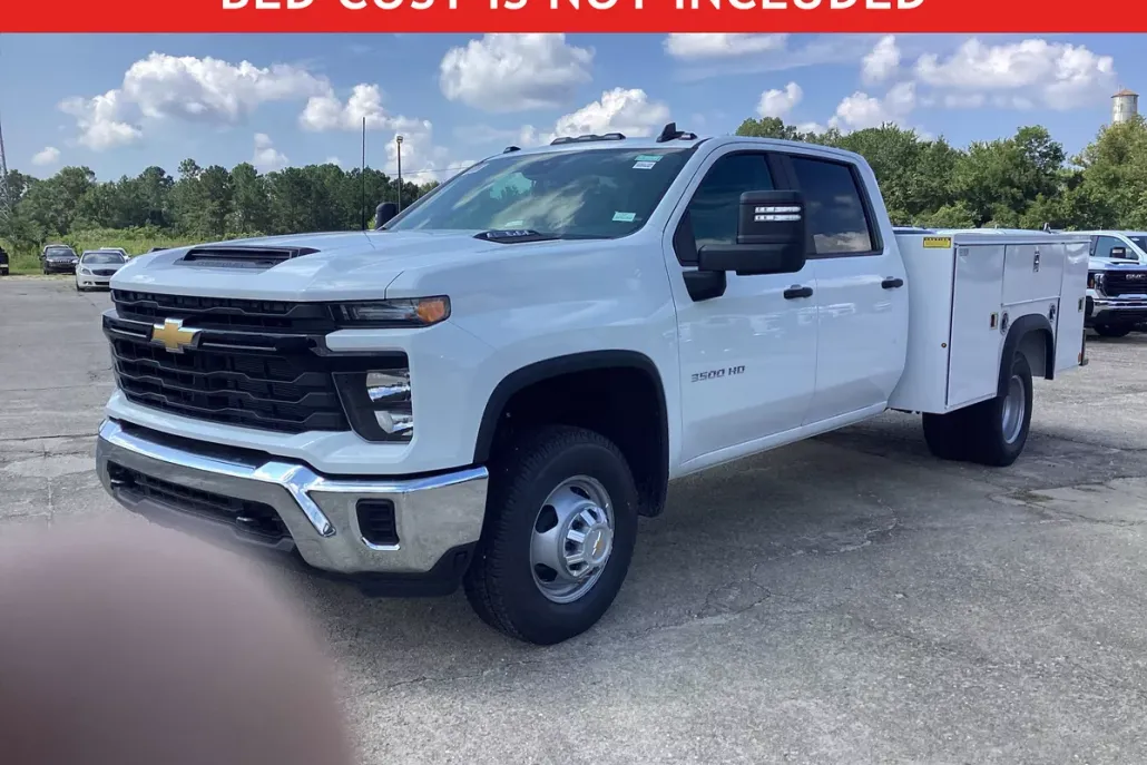 2025 Chevrolet Silverado 3500HD Work Truck photo 1