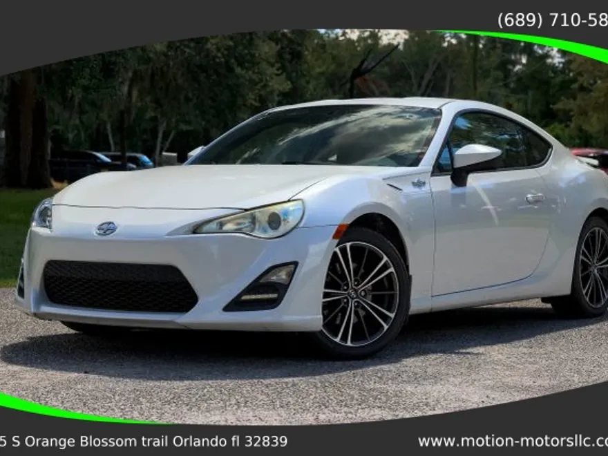 2014 Scion FR-S photo 1