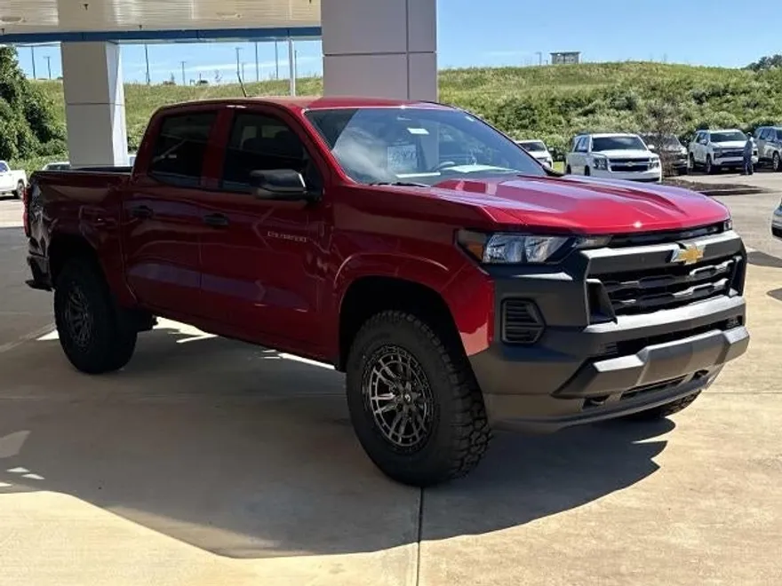2026 Chevrolet Colorado Work Truck photo 1