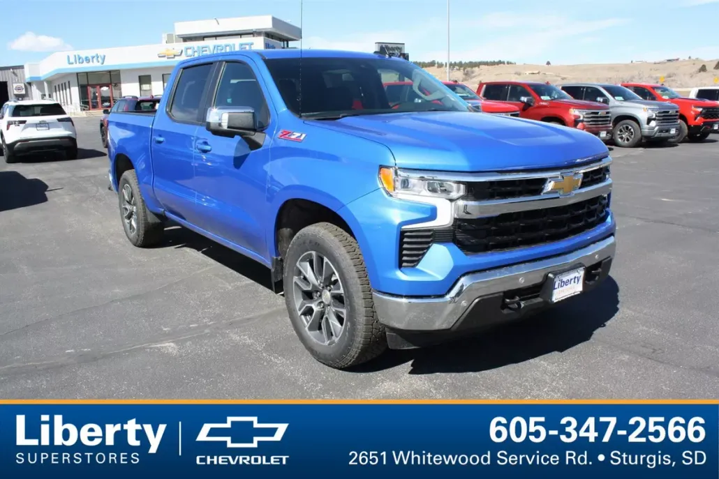 2025 Chevrolet Silverado 1500 LT photo 1