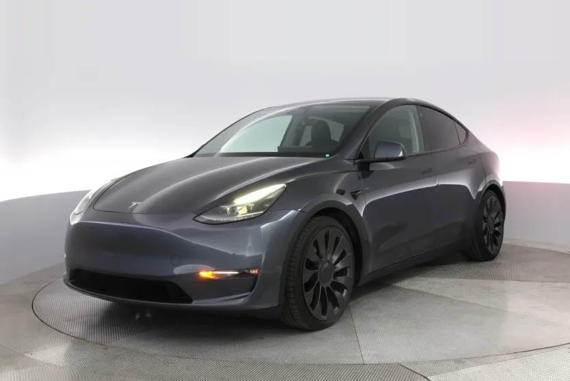2022 Tesla Model Y Performance photo 1