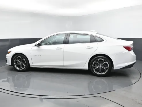2022 Chevrolet Malibu 1LT photo 4