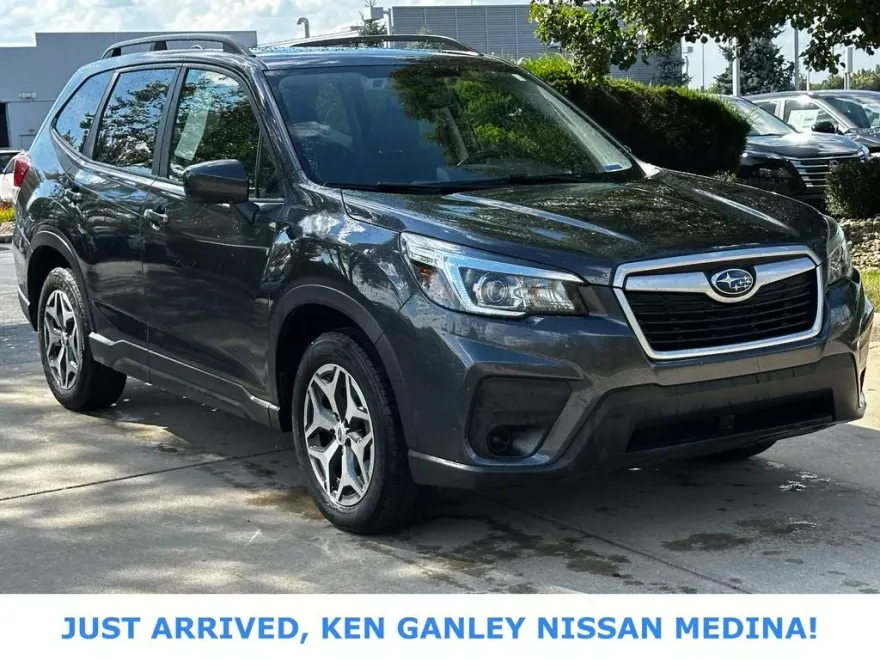 2019 Subaru Forester Premium photo 1