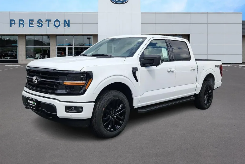 2025 Ford F-150 XLT photo 1