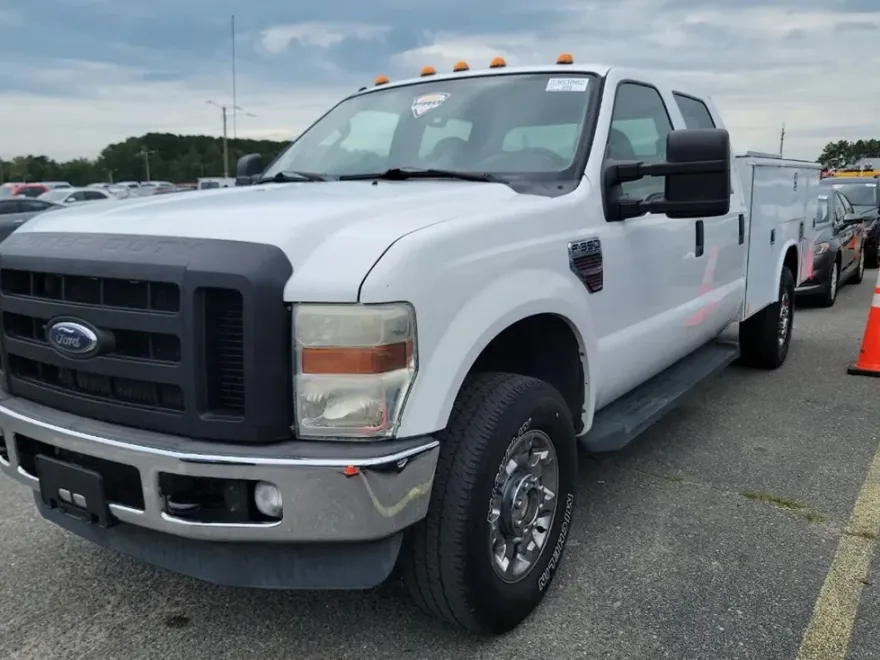 2008 Ford F-350 photo 1