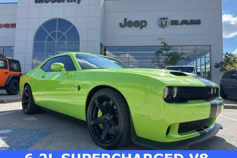 2023 Dodge Challenger SRT8 Hellcat photo 1