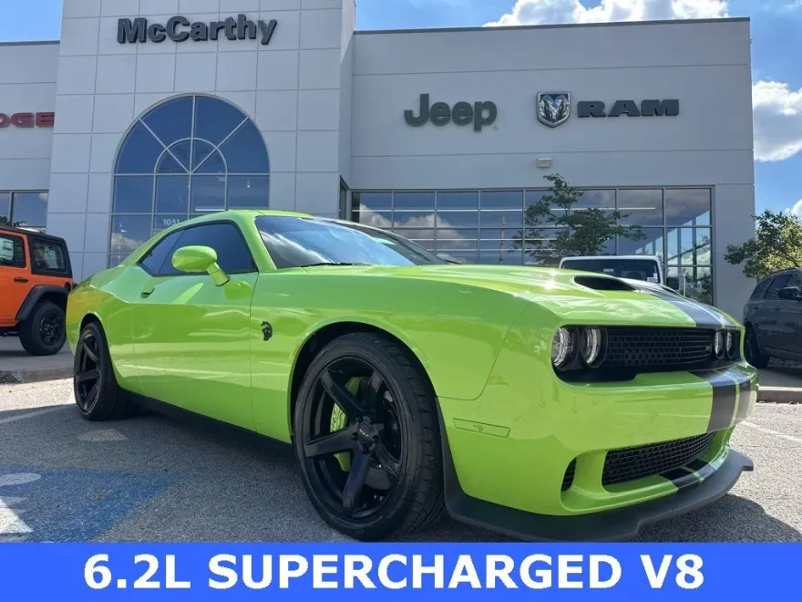 2023 Dodge Challenger SRT8 Hellcat photo 1