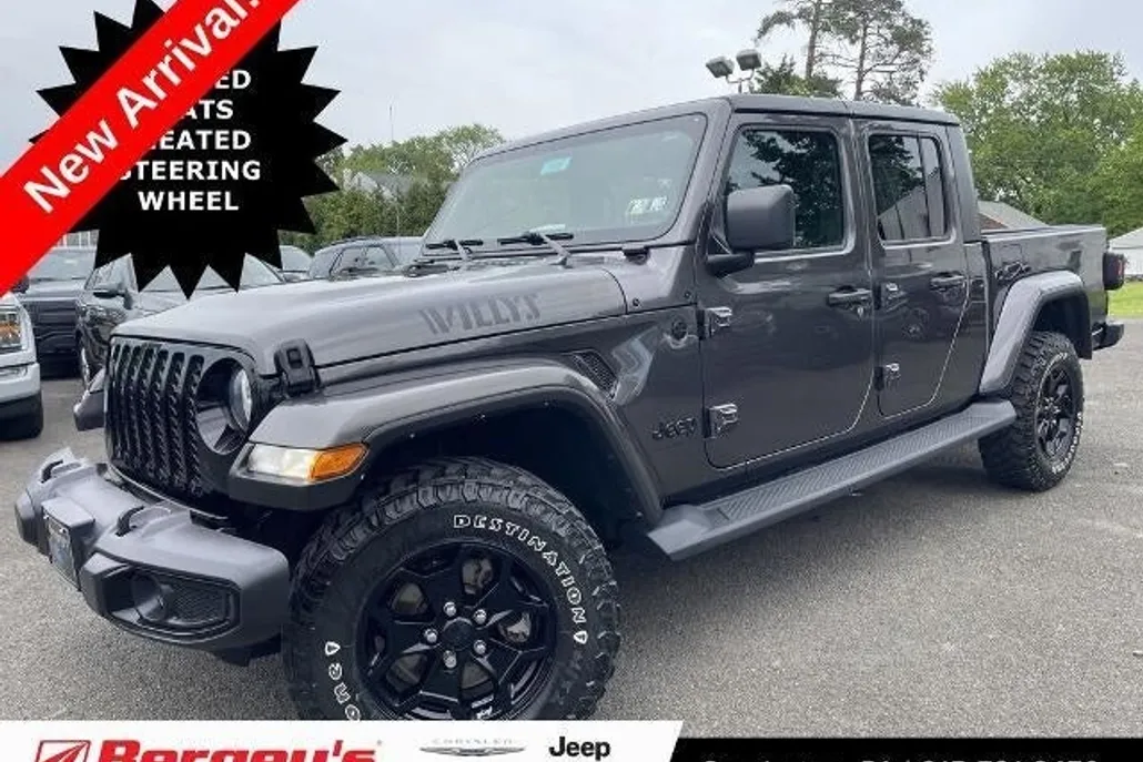 2021 Jeep Gladiator Willys Sport photo 1