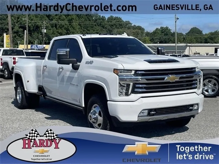 2022 Chevrolet Silverado 3500HD High Country photo 1