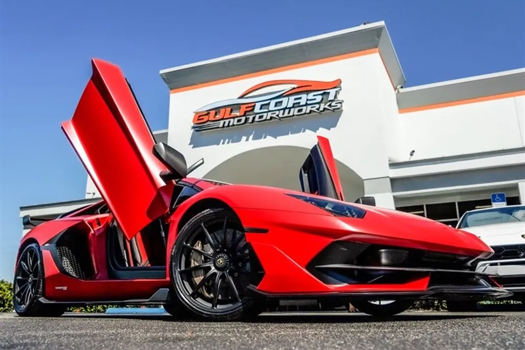 2019 Lamborghini Aventador SVJ photo 1