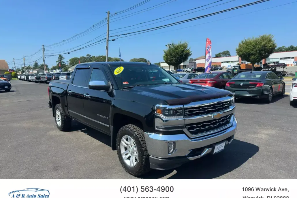 2017 Chevrolet Silverado 1500 LTZ photo 1