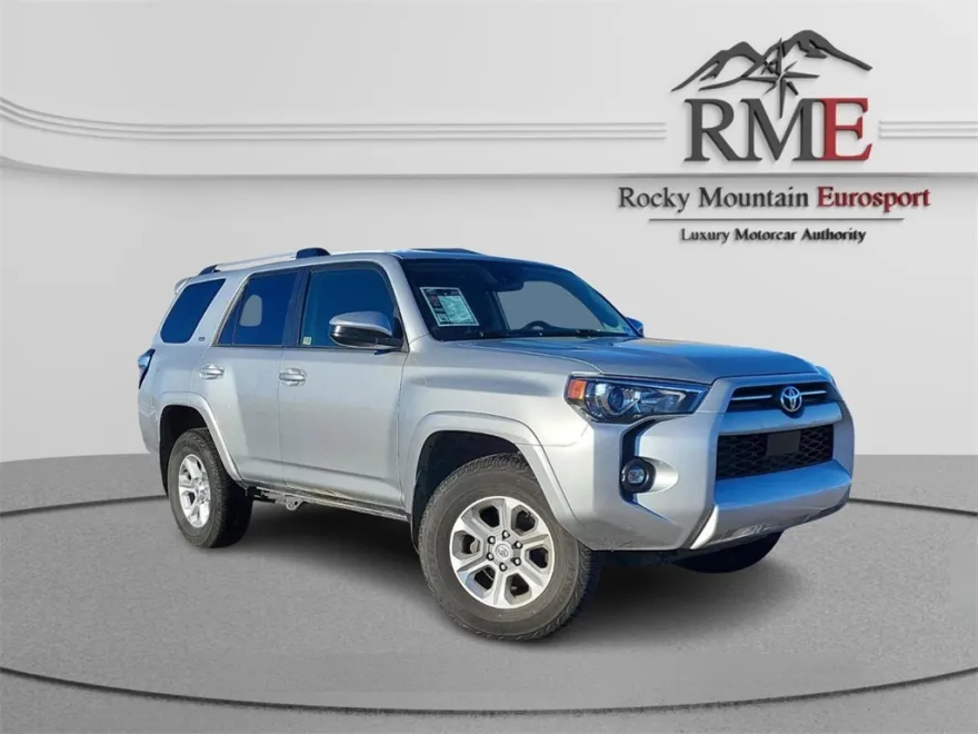 2024 Toyota 4Runner SR5 photo 1