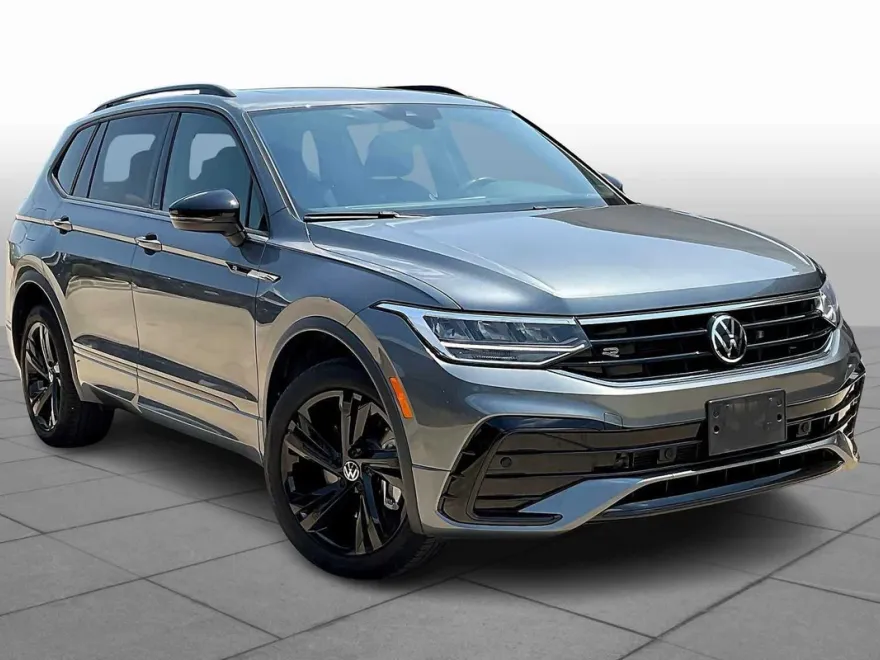2023 Volkswagen Tiguan SE R-Line Black photo 1