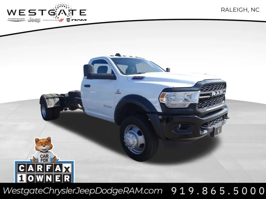 2022 Ram 5500 Tradesman photo 1
