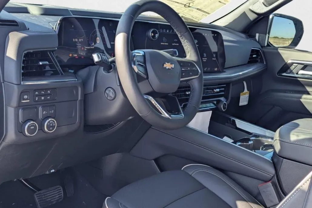 2025 Chevrolet Tahoe Premier photo 1