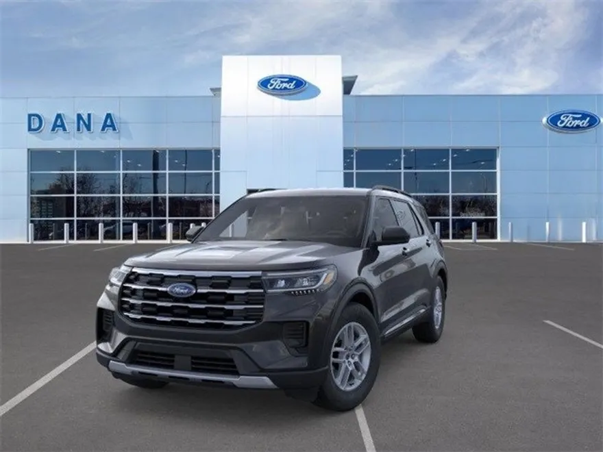 2025 Ford Explorer photo 1
