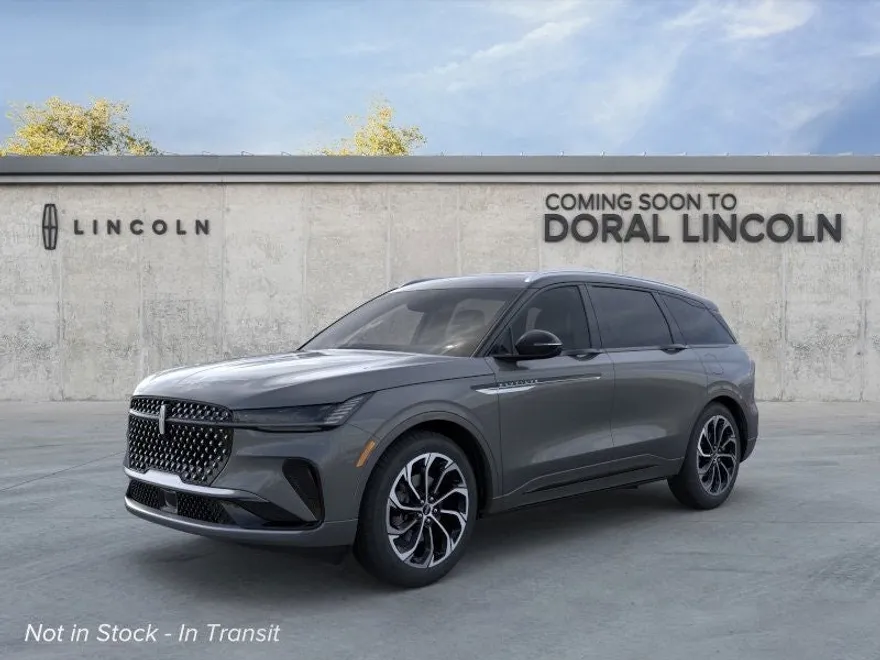 2025 Lincoln Nautilus Reserve photo 1