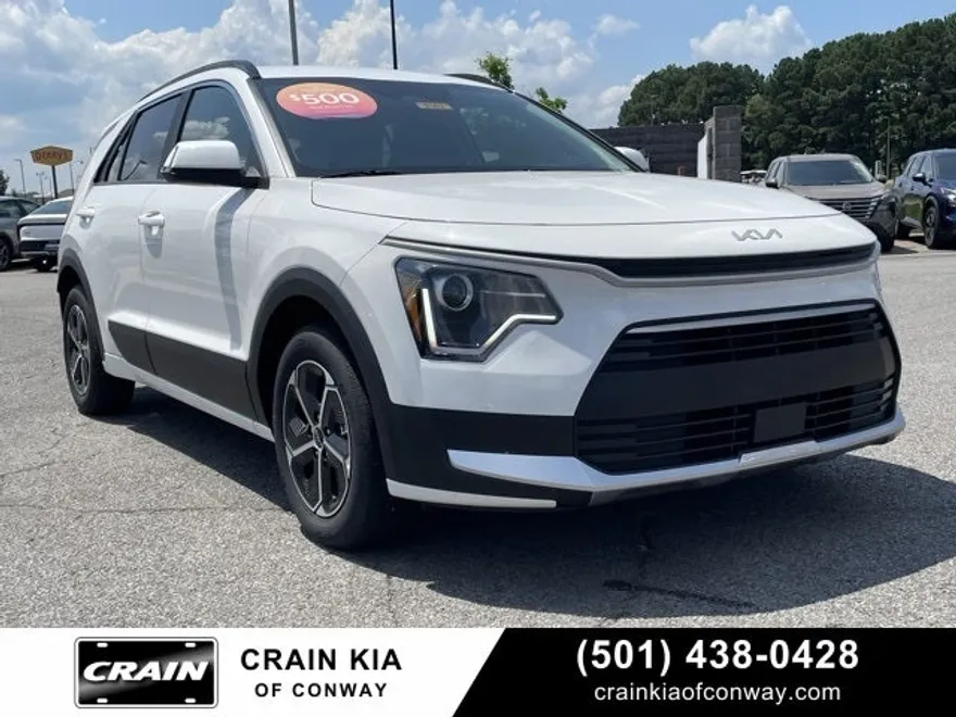2025 Kia Niro EX photo 1