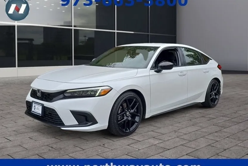 2022 Honda Civic Hatchback Sport photo 1